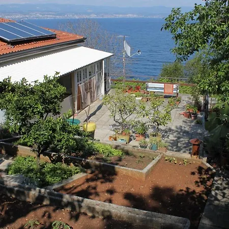 Double Medveja 7775a Casa de hóspedes Lovran